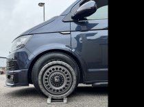 New 17 Inch Riviera Xtreme RXS3 Alloy Wheels In Gloss Gunmetal With Gunmetal Rivets 1100kg VW Transporter T5 T6 5x120