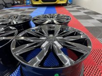 New 18 Inch Springfield Style Alloy Wheels In Gloss Black VW Transporter T5 T6 1250Kg Load Rating 5x120