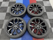 Used 22 Inch Genuine Range Rover 5004 Vogue Alloy Wheels In Refurbished in Gloss Black, Including Tyres 5x120