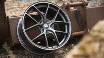 New 18 Inch Bola FLE Alloy Wheels In Gloss Gunmetal, Flow Formed, Wider Rear Option, BMW 5x120
