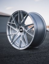 New 19 Inch Bola FLR Alloy Wheels In Crystal Silver, Flow Formed, Wider Rear Option, BMW 5x120