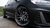 New 18 Inch Bola FLR Alloy Wheels In Gloss Gunmetal, Flow Formed