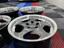 New 17 Inch Throwing Star M5 Style Alloy Wheels In Gunmetal With Polished Dish And Deeper 9" Rears 5x120