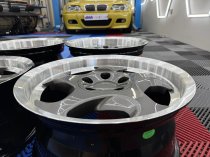 New 17 Inch Throwing Star M5 Style Alloy Wheels In Gunmetal With Polished Dish And Deeper 9" Rears 5x120