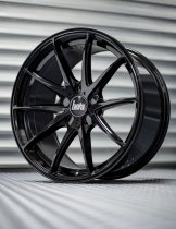 New 18 Inch BOLA B9 Alloy Wheels In Gloss Black With Wider Rear Option