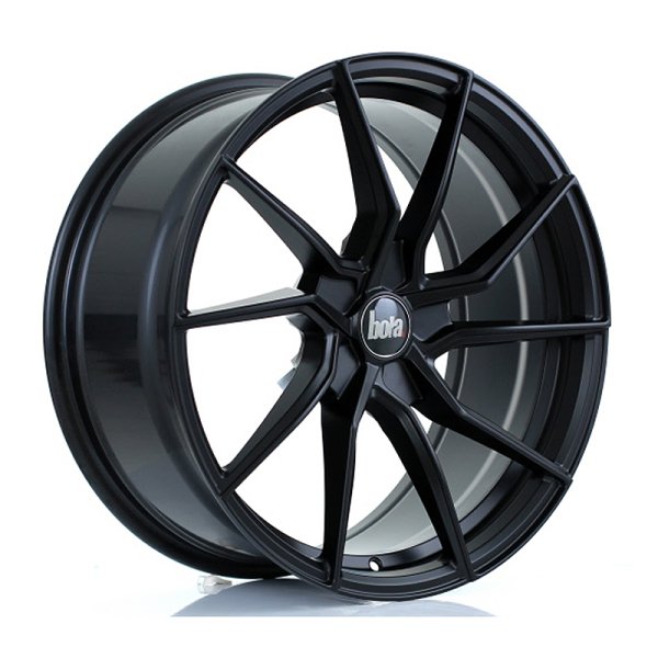 New 18 Inch BOLA B25 Alloy Wheels In Matt Black