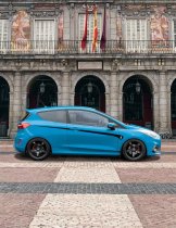 New 18 Inch BOLA B2R Alloy Wheels In Gloss Black, Flow Formed, Wider Rear Option